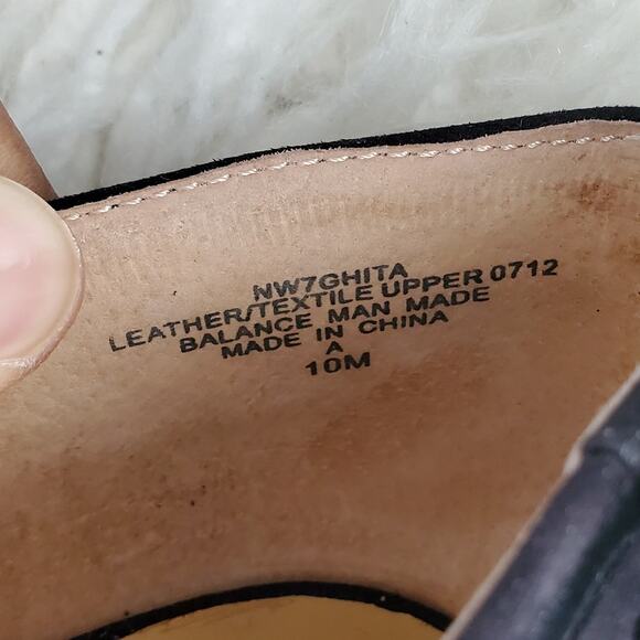 Nine West GHITA Black Leather Almond Toe Bow Detail Pumps Size 10M - Picture 12 of 13